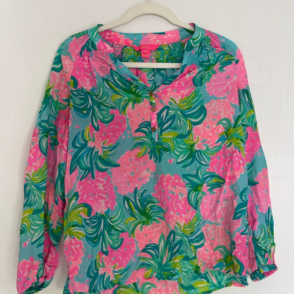 Lilly Pulitzer Button-Front Floral Blouse – Size XS